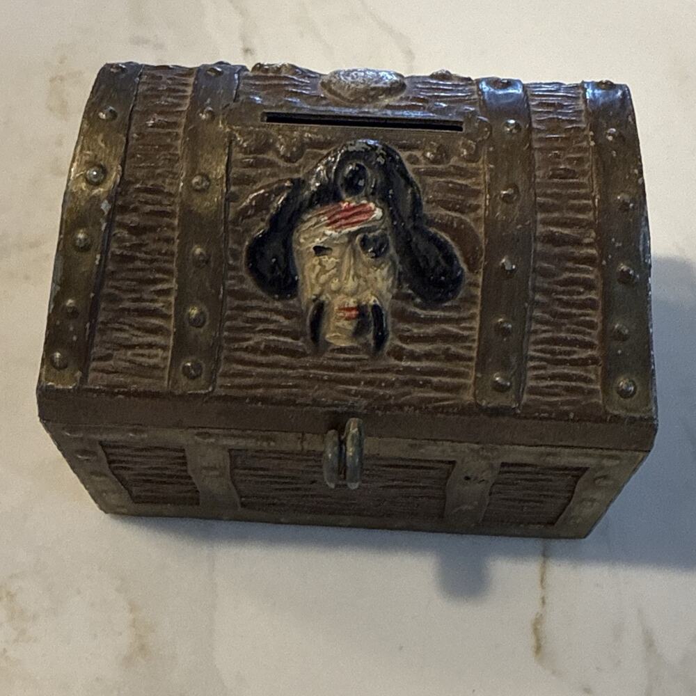 EJ Kahn Vintage 1950s Metal Toy Bank Pirate Treasure Chest 4"x3"